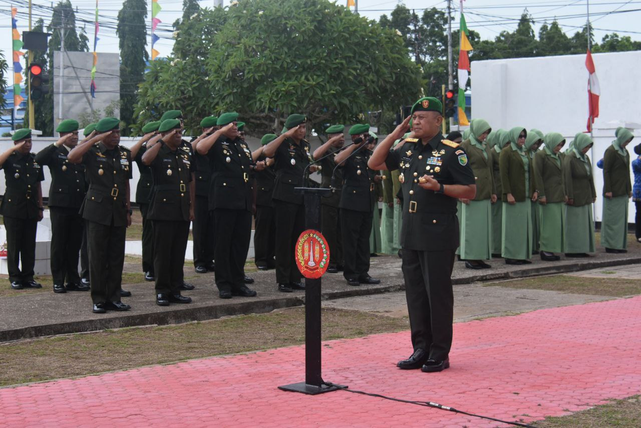 Peringati Hut Korem 174 Atw Ke 19 Danrem Pimpin Ziarah Ke Tmp Trikora